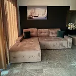Golden Sunset Apartman *
