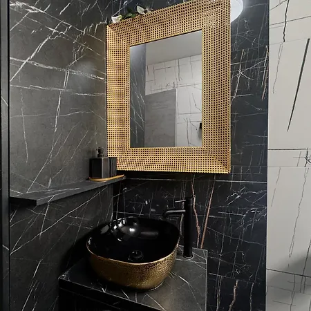 Golden Sunset Apartament