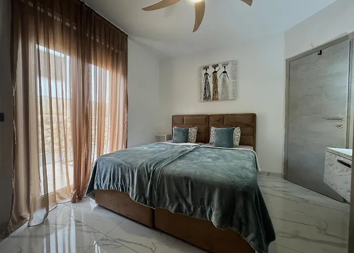 Golden Sunset Apartman Njivice